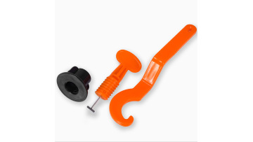 Use of ceramic tile leveler