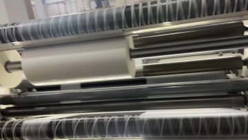 BOPP Cold Lamination Film Holographic Transparent For Shopping Bag1