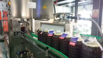 Liquid nitrogen dosing machine for cooking oil