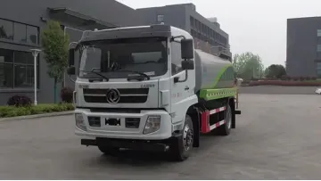 Premium Quality Dongfeng 4X2 9.5cbm High-Efficiency Road Sprinkler Truck1