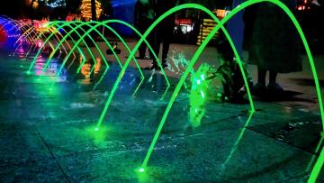 Jumping Jet Fountains