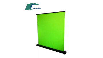 Portable mobile green screen
