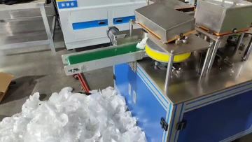 Servo plastic bouffant cap machine(size adjustable)
