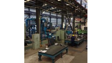 oil refineries pumps