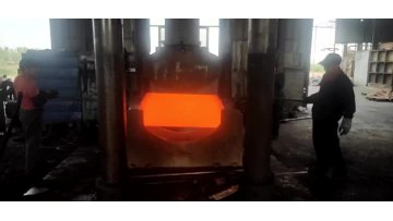 Hot-pressed pipe fittings, thick-walled pipe fittings