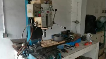 hole saw test room
