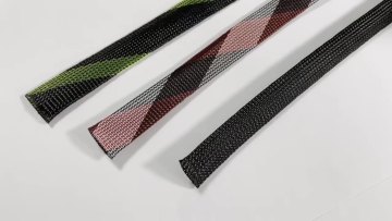 Green customizable flame resistant PET expandable braided cable sleeve for wire protection1