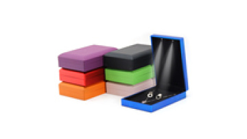 Hanhong custom logo spray paint jewelry packaging box wholesale earrings necklace ring led set jewelry box1