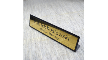 custom desk name plates