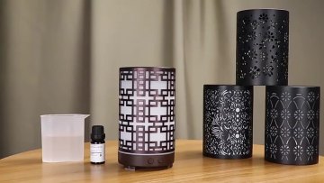 Relaxes natural Essential oil cold mist ultrasonic diffuser, Hollow flower and bird pattern style  iron metal aroma diffuser,1