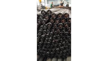 Double-End Threaded Stud For Pipe Flange Joints