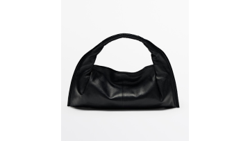 Sleek Black Leather Handbag with Classic Design