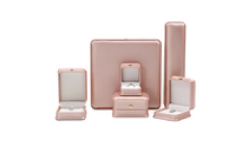 Hanhong wholesale custom logo jewelry box Crown jewelry box bracelet pendant necklace ring rose gold leather jewelry box1