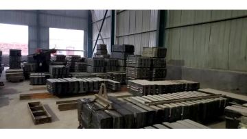 Chinese Factory Hot Sale impact crusher parts blow bar high quality1