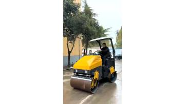 small road roller (1)