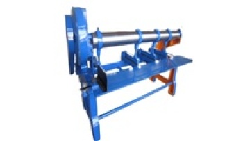 Manual eccentric slotter machine to four link slotting the corrugated carton machines1