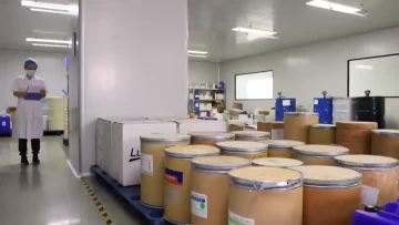natural makeup material room display