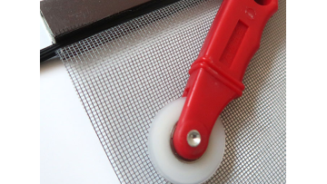 Aluminum frame Insect Screen wooden Spline Installation Roller1