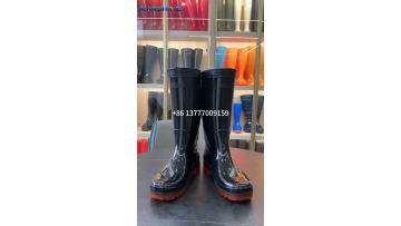 insulated boots