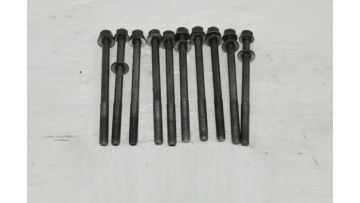 90005 PM3 003BOLT CYLINDER HEAD