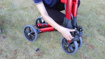 TONIA Rollator high quality  folding aluminum 4 wheels rollator with seat1