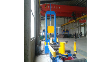 Vertical H beam assembly machine
