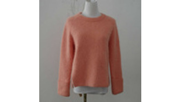 Custom Winter Women's Crew Neck Wool and Cashmere Blend Loose Furry Pink Sweater1