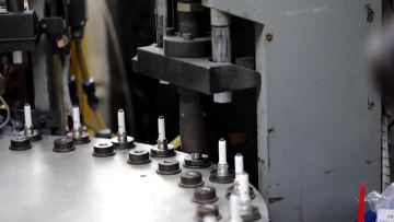 1D spark plug machining-1