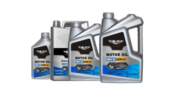 car engine oil