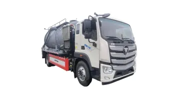 Municipal Sewage Suction Truck for Roadside Drainage Maintenance1