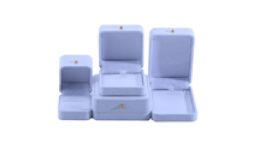 Hanhong wholesale custom logo luxury white velvet jewelry packaging box necklace bracelet stud earrings ring jewelry box1