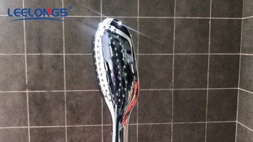 Single Rainfall Function Saving Water Shower Head Universal 1/2 Inch Interface Square Handheld Shower1