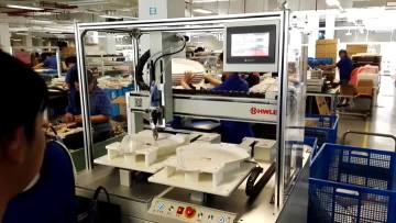 Automatic Locking Screw Machien For light