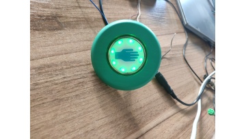 Capacitive touch sensor