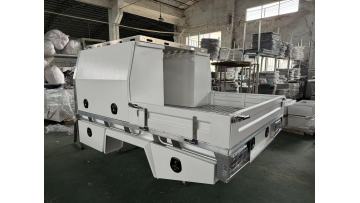 ute tray and toolboxes.MP4