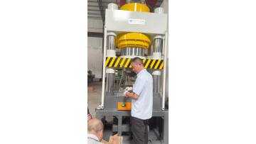 500T Hydraulic Press Forming Test With Mold