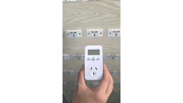 Practical operation AU Plug Digital Wattmeter LCD Energy Meter Power Consumption Electricity Socket Outlet 230V EU Plug Cost Analyzer Watt Monitor