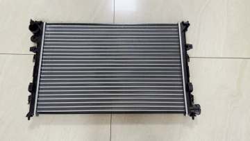 OEM 1301.W2 Auto Aluminum Radiator Core Intercooler with Copper Water Cooler for PEUGEOT JUMPY MT1