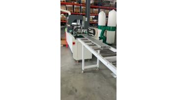 High-precision sawing machine