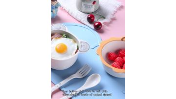 kids serving bowl with animal shaped