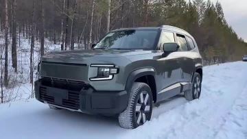 Medium and large SUV Deepal G318