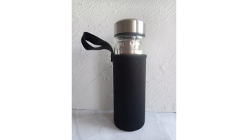Borosilicate glass water bottle