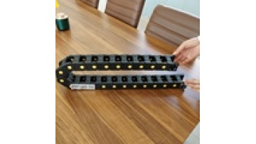 Nylon Material Plastic Cable  Drag Chain 35mmx100mm1