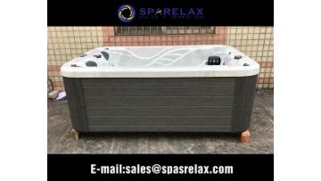3 person hot tub