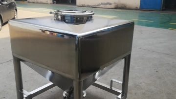 Pharma material bin