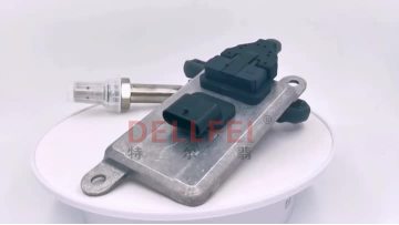 Nox Sensor 5WK9 6615F 5801754015 For IVECO