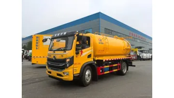 Premium Quality Dongfeng 4X2 8.58cbm High-Flow Vacuum Sewage Collector Truck1