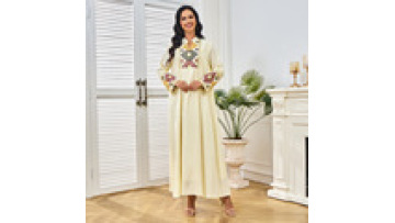 Hot Selling Custom Women Muslim Embroidery Big Swing Dress Beaded High Quality Borka for Muslim Islamic Women Abaya Robe1