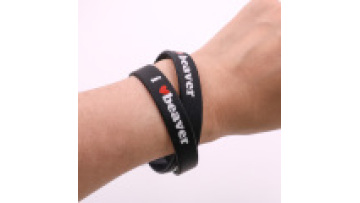 Eco-friendly Custom logo Rubber Wristbands Bracelets Promotional Silicone Bracelet Custom Printed Silicone Wristband1