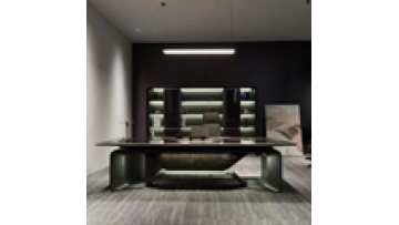 2025 Wholesale Farri Design New Signature Desk for Boss Managers Executives Wooden Computer Desk for Office Use1